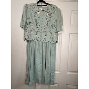 Vintage Plaza South Linen Dress 16 Sage Embroidered Scallop Midi